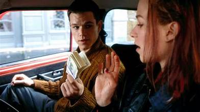 Matt Damon and Fy"ranka Potente in "The Bourne Identtity"
